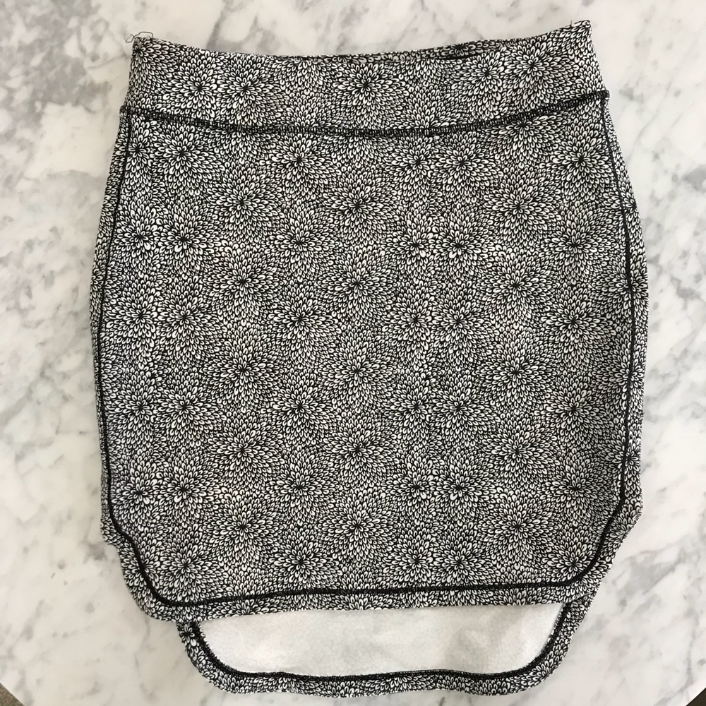 Lululemon Limited Edition Print Skirt